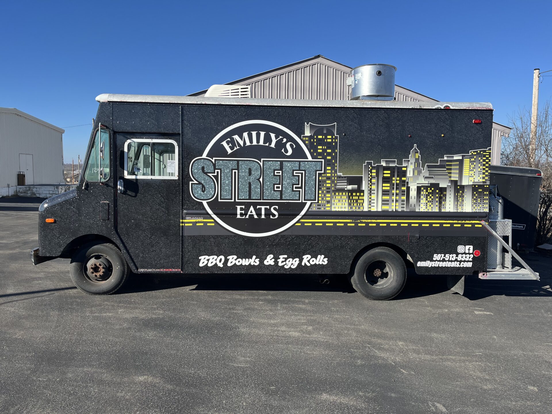 Background food truck image